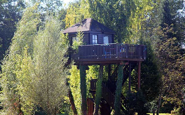 Cabane perchée - Chaletang Sermamagny